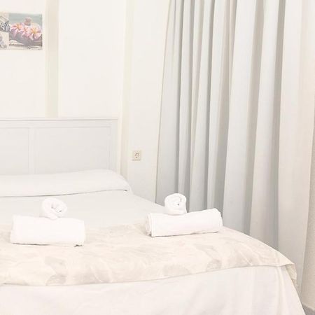 Hostal 3 De Noviembre 호텔 팔렌시아 외부 사진